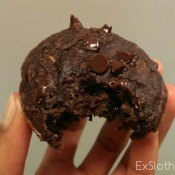 Peanut Butter Black Bean Brownie Cups | ExSloth.com