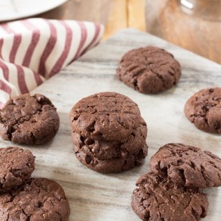 Decadent Vegan Double Chocolate Chip Cookies (made with spelt and oat flour and real maple syrup) via ExSloth.com