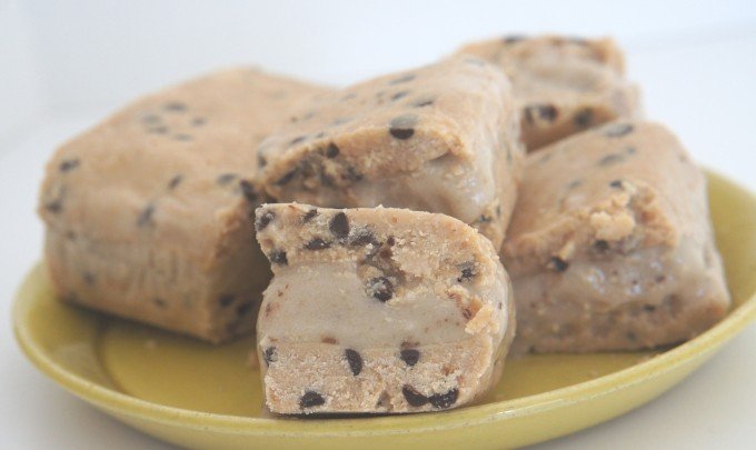 Coconut-Banana Ice Cream Sandwiches {Vegan, GF} | @ExSloth