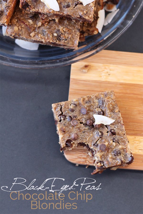 These healthy Chocolate Chip Blondies are moist and fudgy, with chocolatey goodness in every bite. Plus, they're also full of nutritious black-eyed peas via @ExSloth | ExSloth.com #NYE #holiday #celebrate