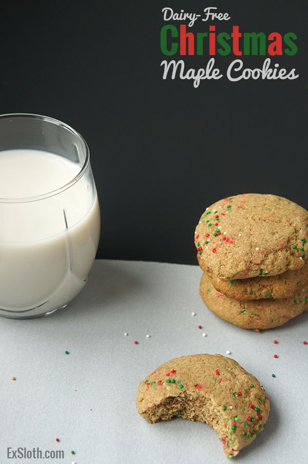 These Dairy-Free, Christmas Sugar Maple Cookies are dense and crumbly just like traditional sugar cookies but they’ve got less fats and are free of refined sugars via @ExSloth | ExSloth.com