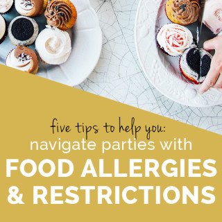 5 tips to help you navigate holiday parties with food restrictions and allergies via @ExSloth | ExSloth.com