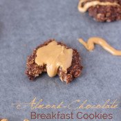 These Almond-Chocolate Breakfast Biscuits are crunchy on the outside, soft on the inside, full of fibre and slightly sweet. Perfect for breakfast or a midmorning snack via @ExSloth | ExSloth.com #breakfast #cookies #healthy