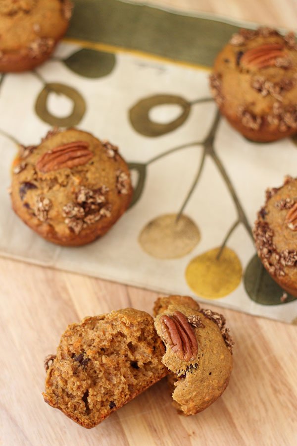 These Dairy-freee Cranberry Pecan Sweet Potato Muffins are dense and free of refined sugars. The perfect comfort food for warm winter days via @ExSloth | ExSloth.com