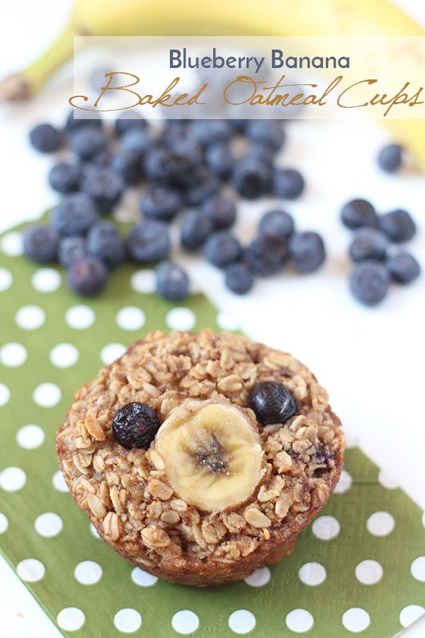 These blueberry banana baked oatmeal cups are soft, chewy, easily customizable and freeze really well. Plus, they're gluten-free, dairy-free and refined sugar free. Perfect for breakfast or brunch via @ExSloth | ExSloth.com