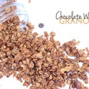 This Chocolate Walnut Granola is easy to make, ready in under 30 minutes and full of delicious flavour. Plus, it's vegan, gluten free and refined sugar free via @ExSloth | ExSloth.com