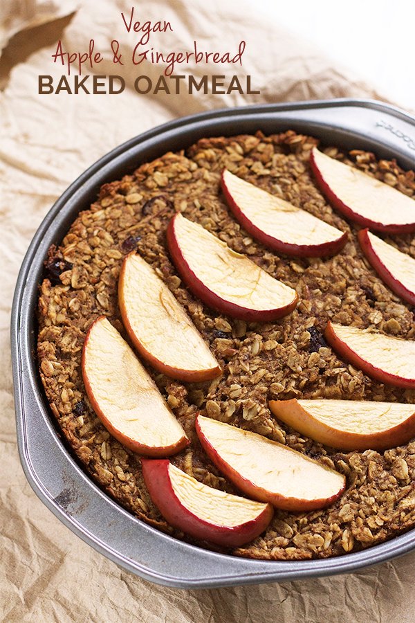 Refined sugar free, dairy free, gluten free, Vegan Apple and Gingerbread Baked Oatmeal via @ExSloth | ExSloth.com