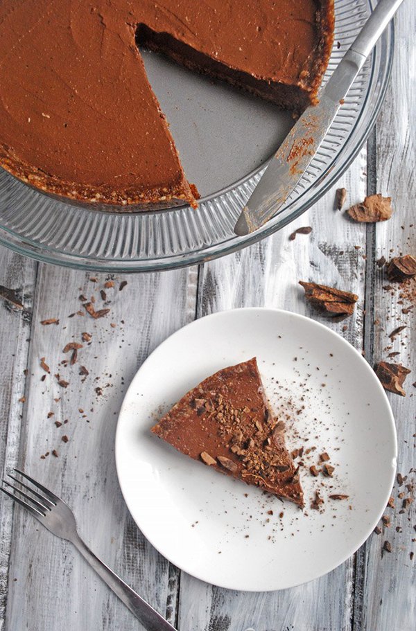 Chocolate Pudding Pie via Emilie Eats