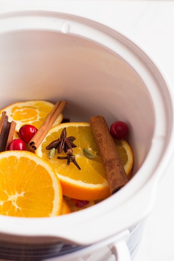 Holiday Simmering Spices for one room (Orange & Cranberry) via @ExSloth | ExSloth.com
