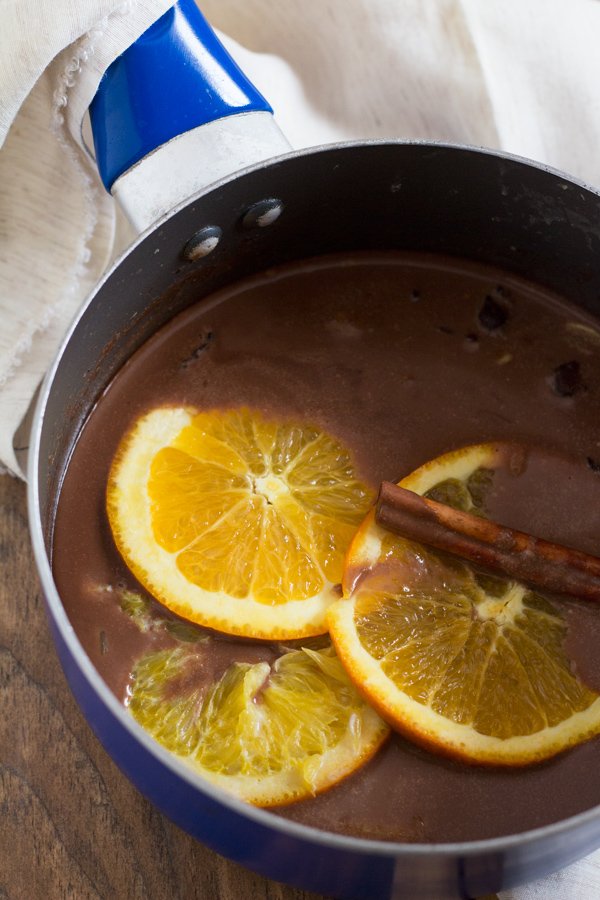 Vegan Coconut Orange Chai Hot Chocolate via @ExSloth | ExSloth.com