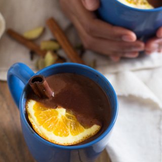 Vegan Coconut Orange Chai Hot Chocolate via @ExSloth | ExSloth.com