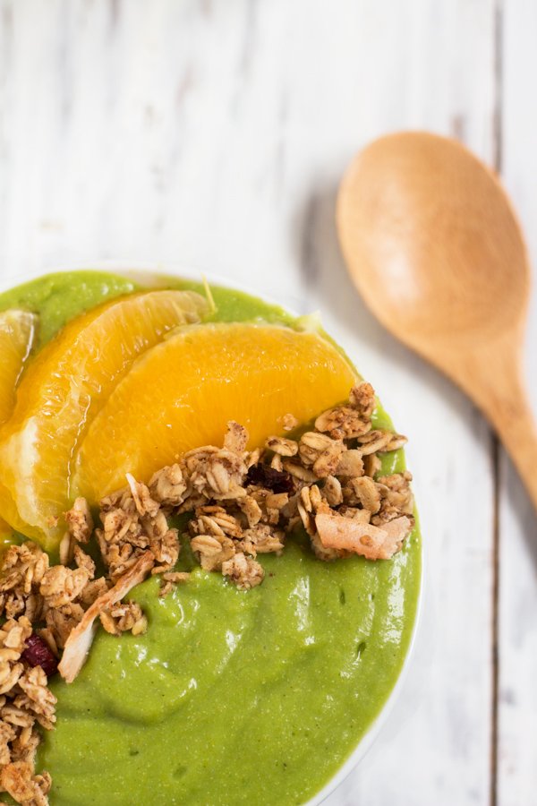 Orange Kale Quinoa Smoothie Bowl via @ExSloth | ExSloth.com