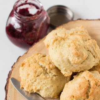 Easy Vegan Drop Biscuits via @ExSloth | ExSloth.com