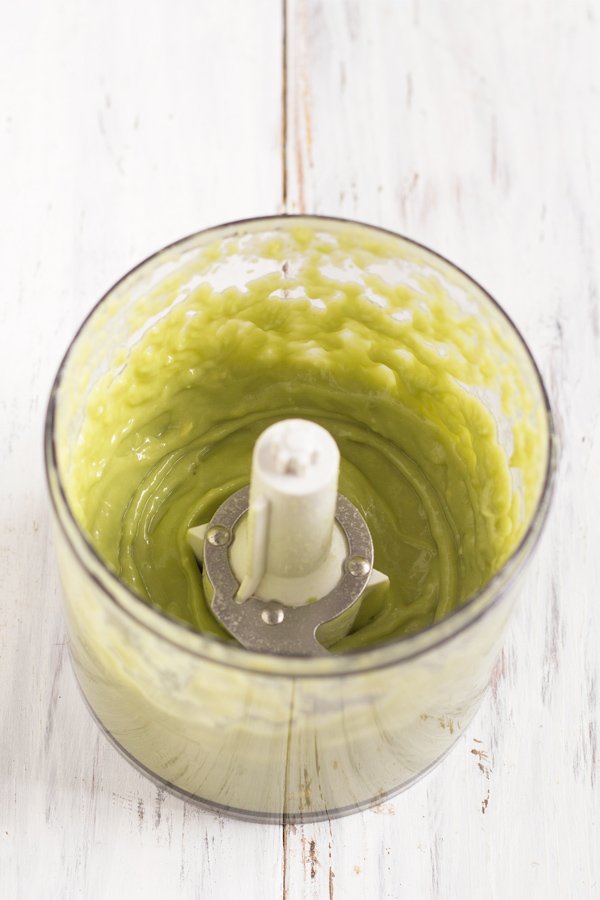 Vegan Chocolate Mint Avocado Pudding Parfait via @ExSloth | ExSloth.com