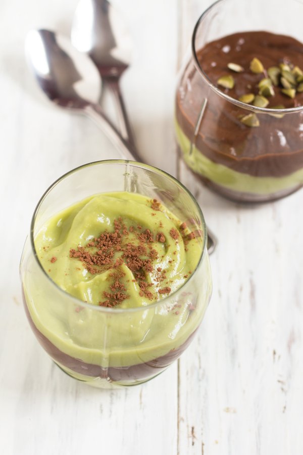 Vegan Chocolate Mint Avocado Pudding Parfait via @ExSloth | ExSloth.com