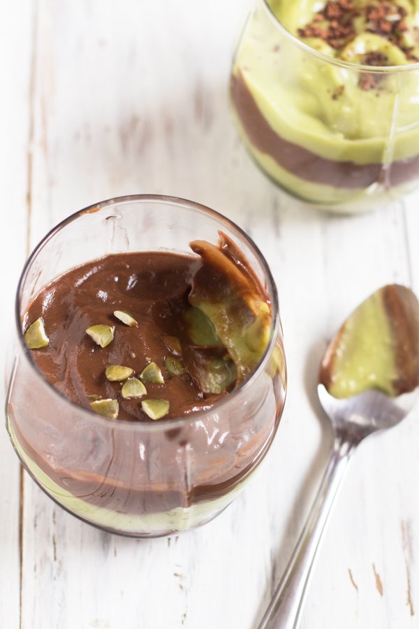Vegan Chocolate Mint Avocado Pudding Parfait via @ExSloth | ExSloth.com