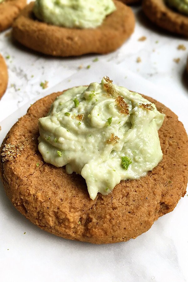 Vegan Key Lime Pie Cookies + 4 Citrus-Packed Vegan Recipes | ExSloth.com TheCoconutDiaries.com