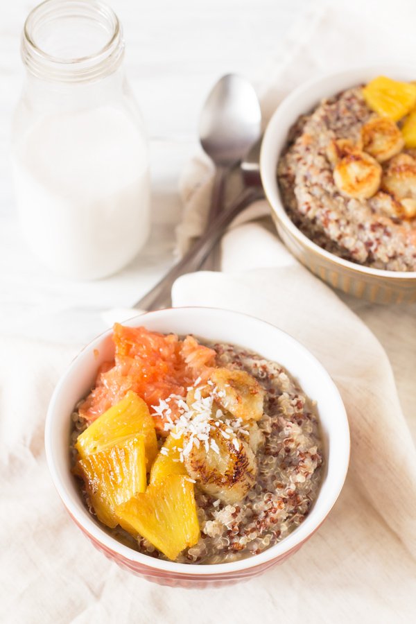 Easy Gluten-Free Vegan Caramelized Fruit Coconut Quinoa Porridge via @ExSloth | ExSloth.com