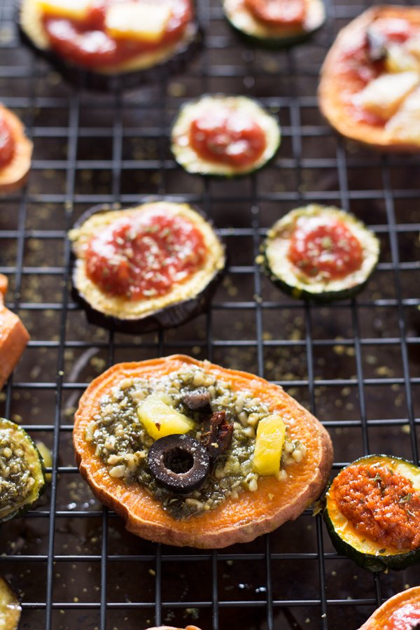 Roasted veggie pizza bites with sweet potato, zucchini and eggplant via @ExSloth | ExSloth.com