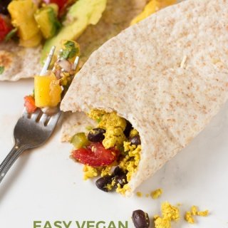 These vegan breakfast tacos are filling and flavourful, especially when topped with this super simple mango pineapple salsa via @ExSloth | ExSloth.com