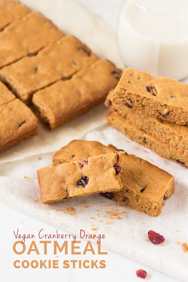 Crunchy Vegan Cranberry Orange Oatmeal Cookie Bars that are sweet and tart and perfect for a healthy afternoon snack via @ExSloth | ExSloth.com