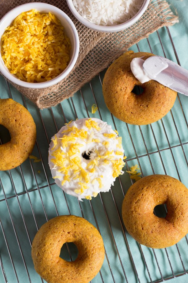Easy Vegan Baked Golden Milk Donuts (Turmeric Tea Donuts) via @ExSloth | ExSloth.com