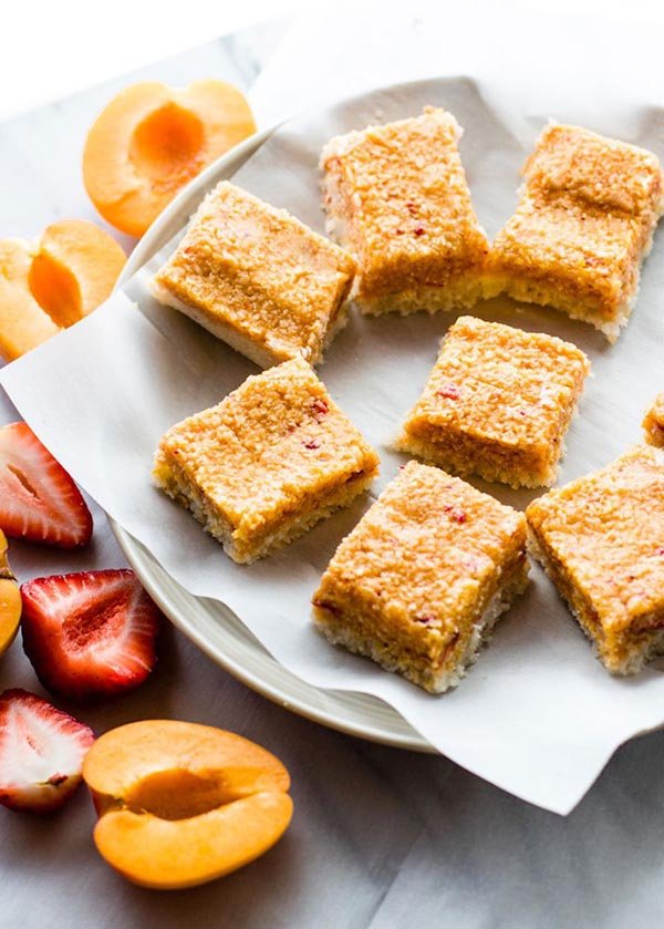 vegan coconut ice squares 15 Vegan No Bake and Frozen Desserts that aren't Ice Cream via @ExSloth | ExSloth.com 