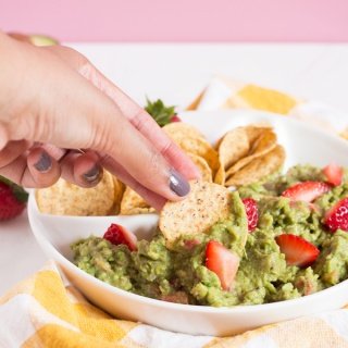 Strawberry Balsamic Guacamole via @ExSloth | ExSloth.com