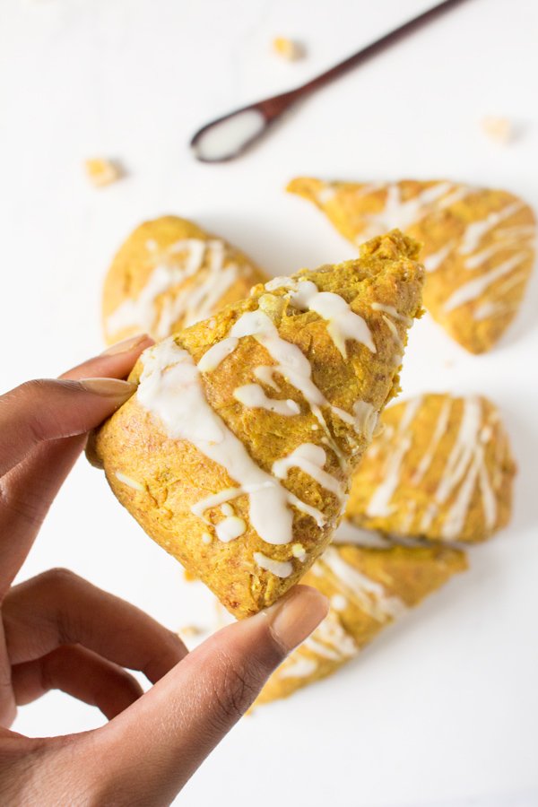 Vegan Coconut Ginger Golden Milk Scones (made with turmeric and spelt flour) via @ExSloth | ExSloth.com/vegan-golden-milk-scones/