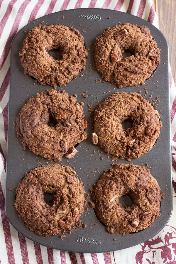 Vegan Baked Butternut Squash Donuts (made with spelt flour and refined sugar free) via ExSloth.com