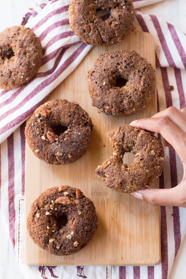 Vegan Baked Butternut Squash Donuts (made with spelt flour and refined sugar free) via ExSloth.com