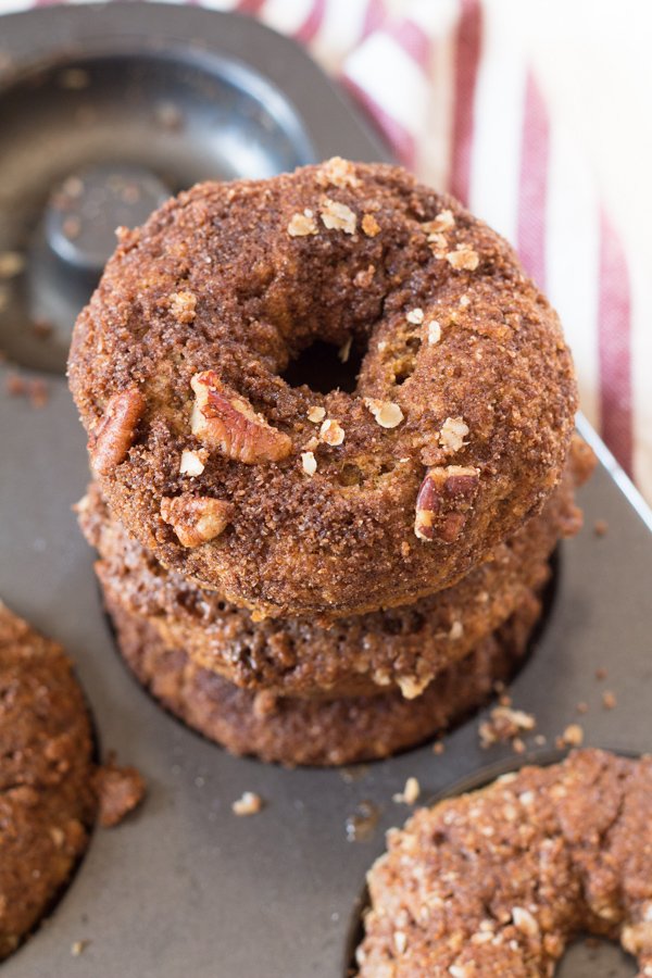 Vegan Baked Butternut Squash Donuts (made with spelt flour and refined sugar free) via ExSloth.com