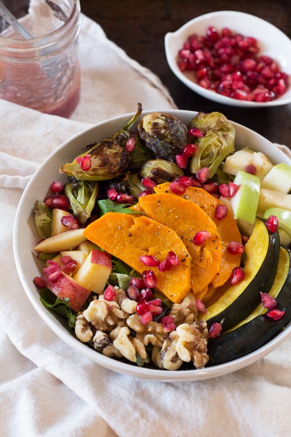 fall harvest salad with pomegranate vinaigrette (vegan, gluten-free, paleo) via ExSloth.com