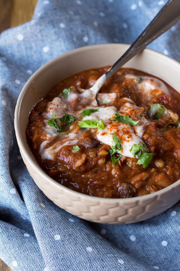 Vegan Maple Bourbon Chili (made with 13 bean soup mix and maple water) via ExSloth.com