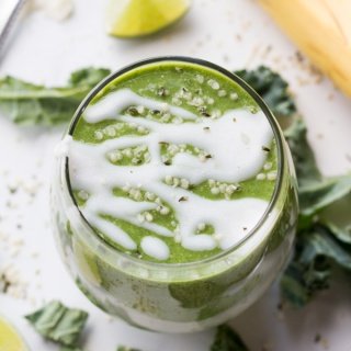 This tropical ginger hemp green smoothie is easy to throw together, portable, delicious and it's filled with plant-based protein thanks to the hemp seeds | ExSloth.com