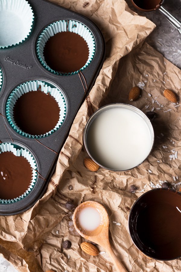 Easy 7 ingredient dark chocolate vegan almond joy cups (gluten free, paleo, dairy free, vegan) via ExSloth.com