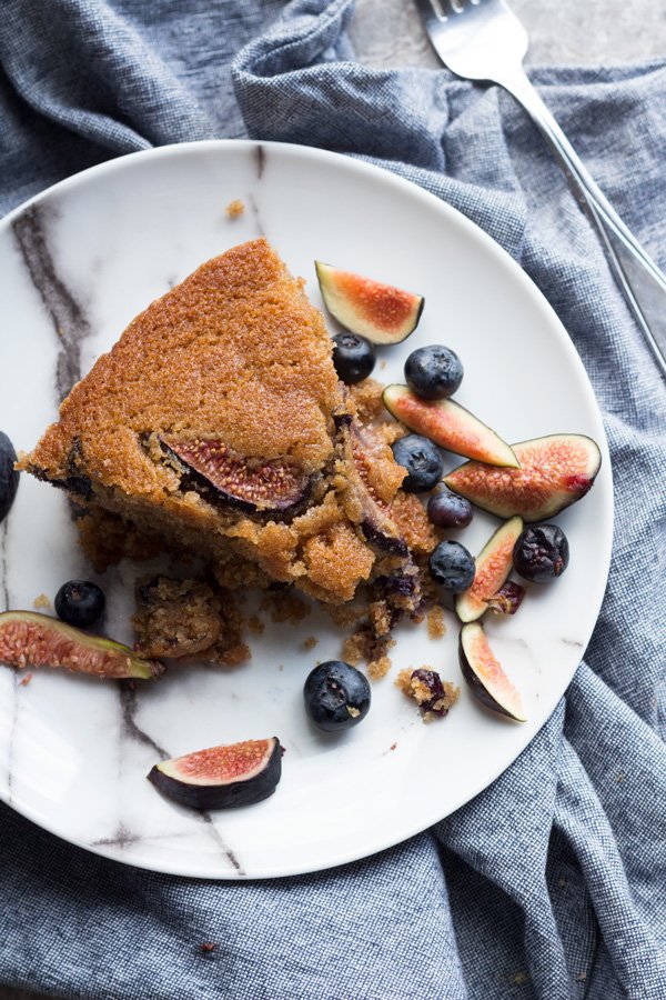 Easy Blueberry Fig Vegan Skillet Cake via ExSloth.com